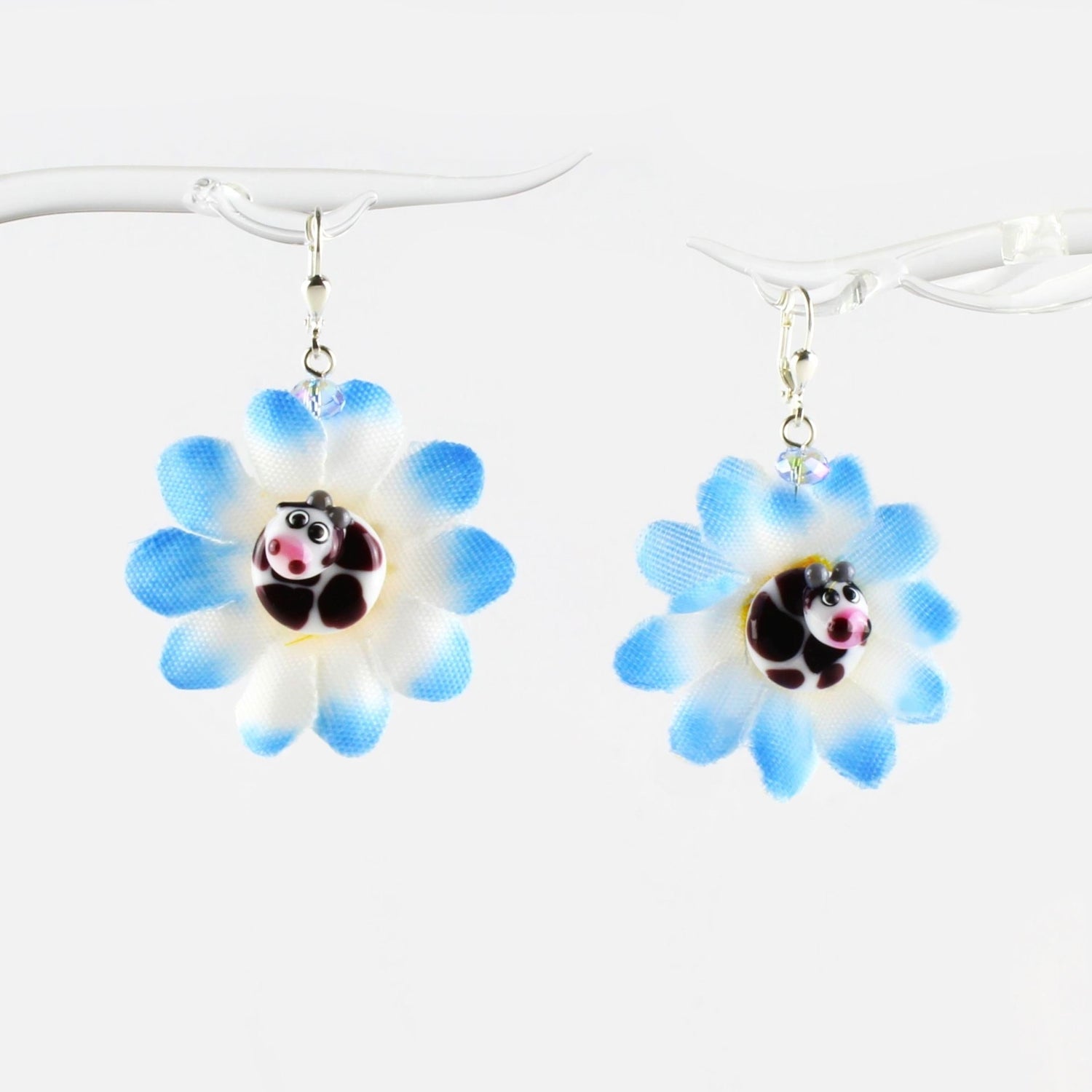 Boucles d'oreilles fleur avec vache