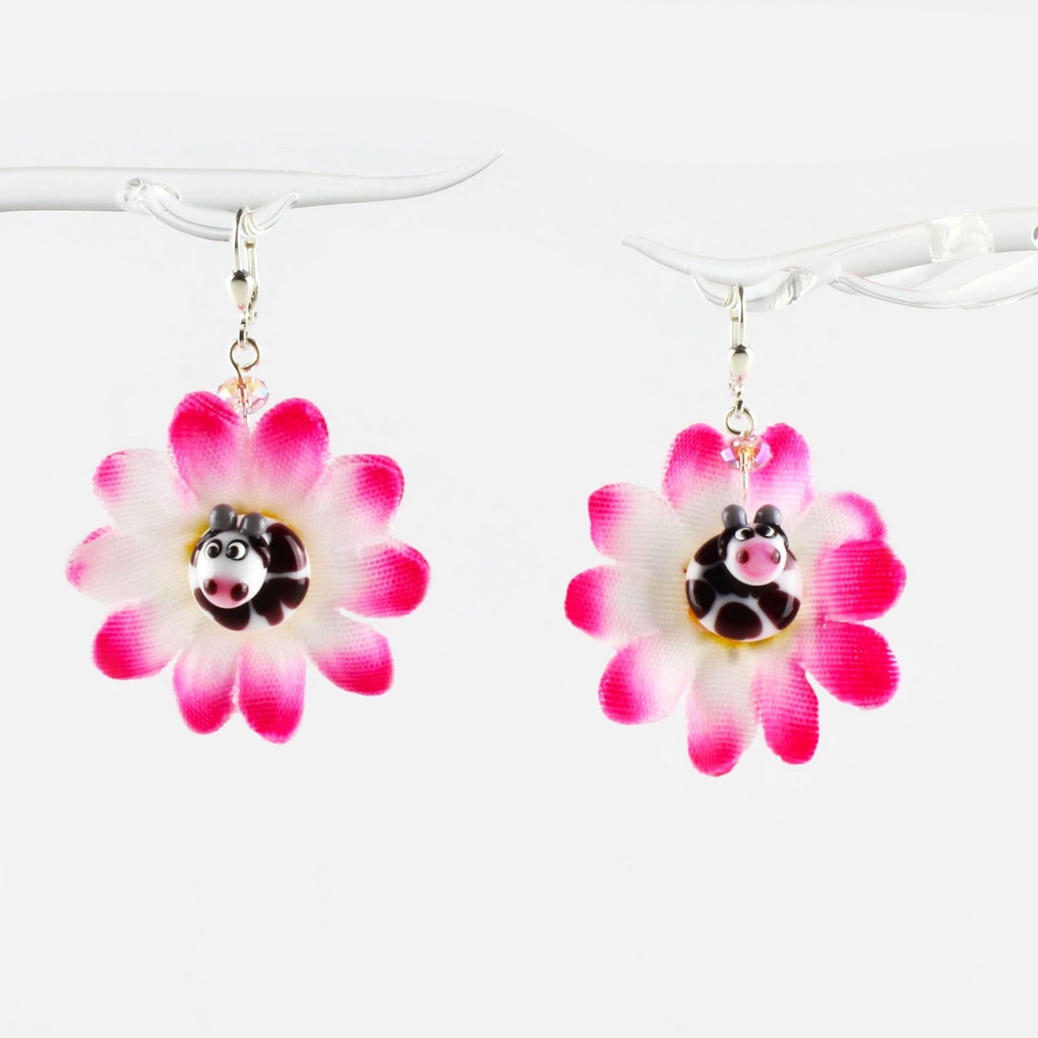 Boucles d'oreilles fleur avec vache
