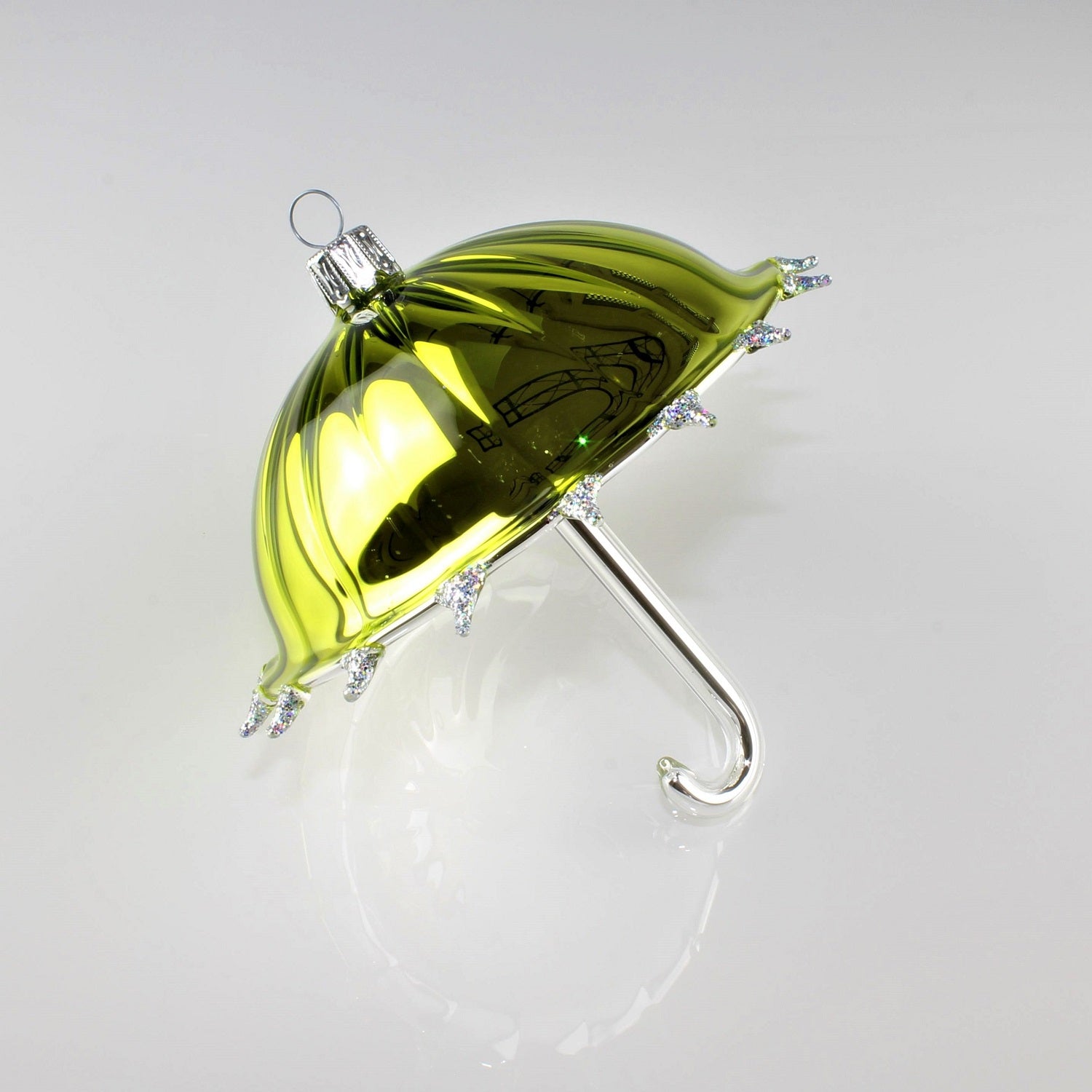 Schirm ,farbig klar, Durchmesser 11 und 9 cm