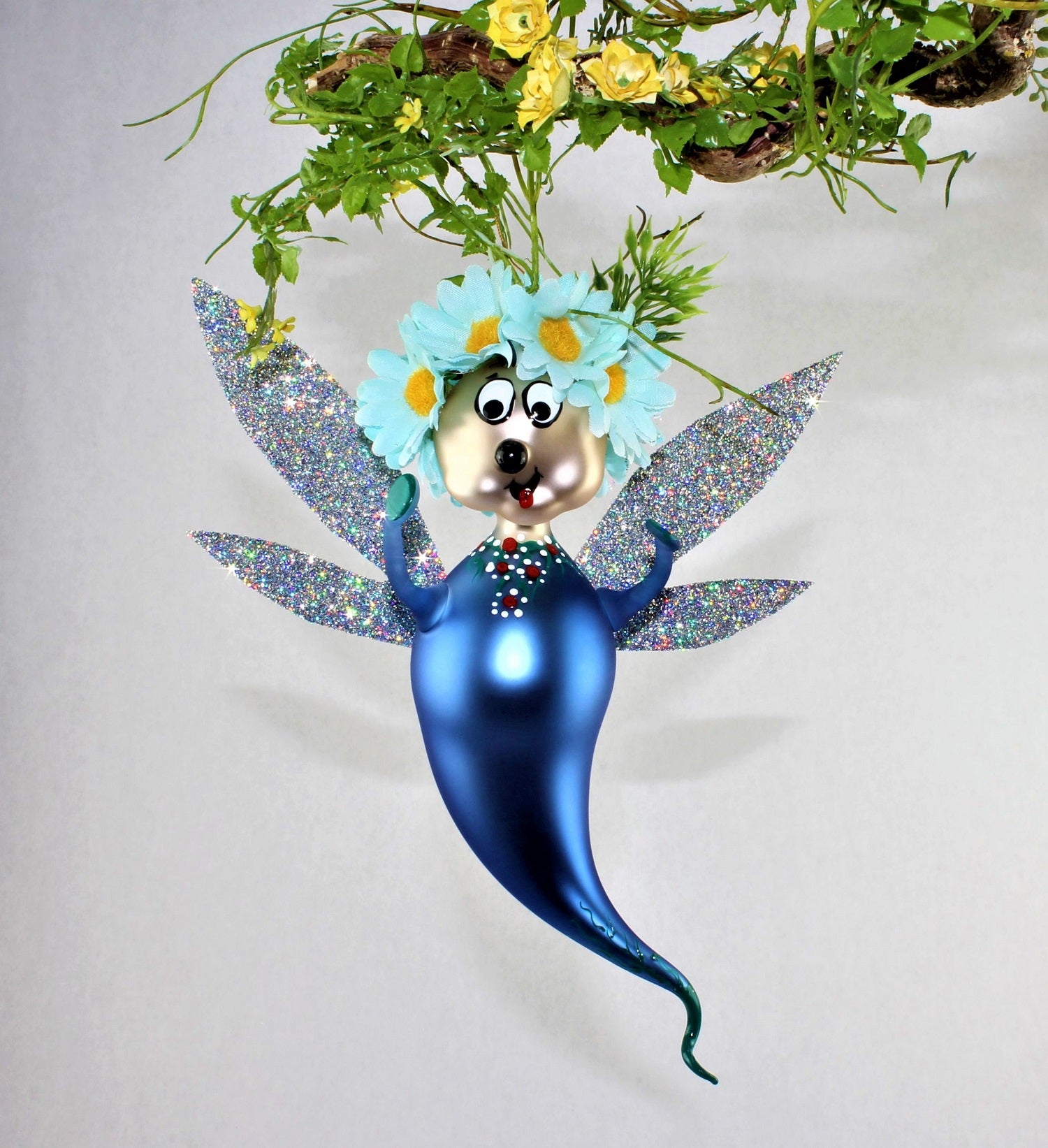 Fées , coloré avec fleurs