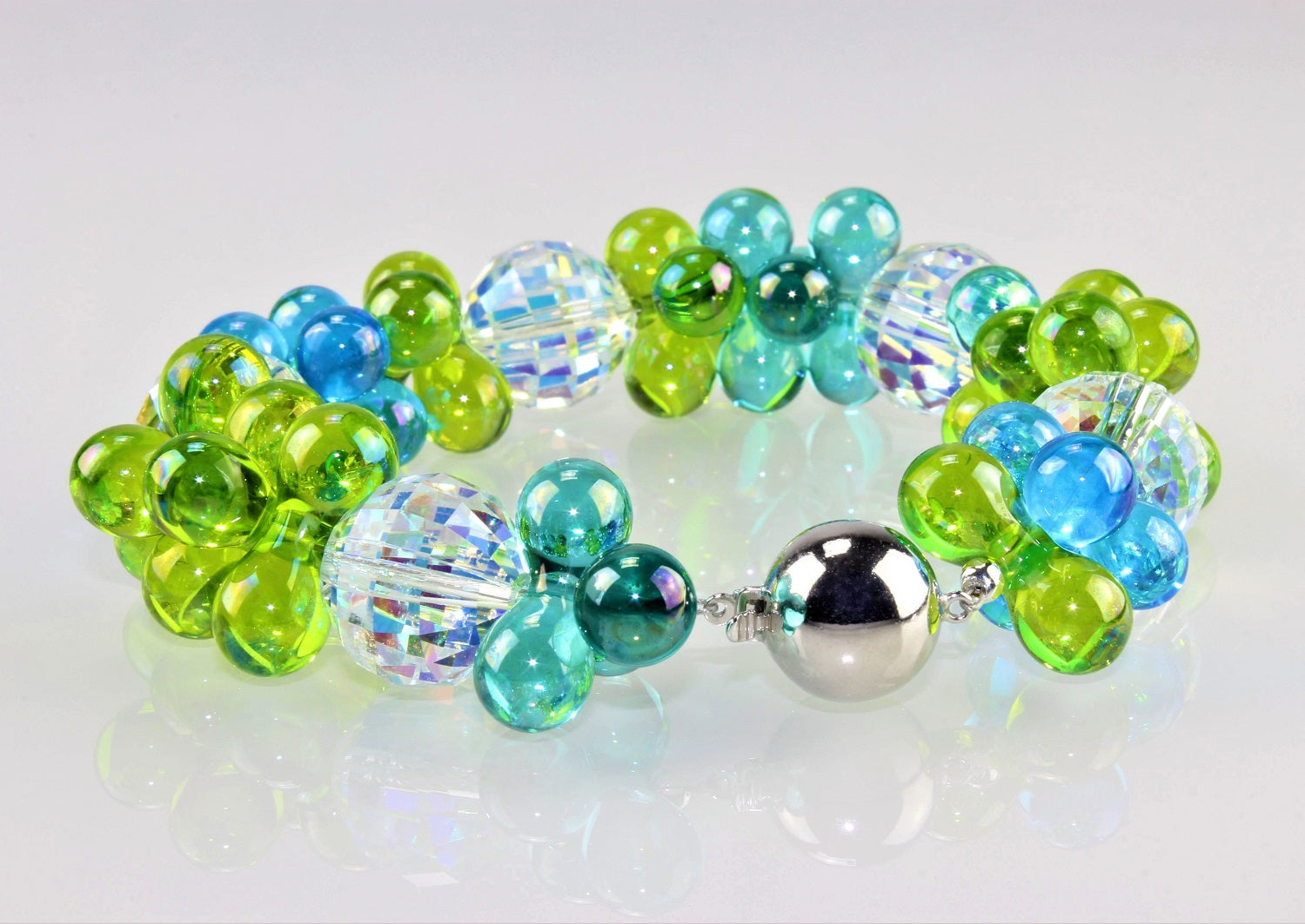 Bracciale, uva con cristalli tagliati