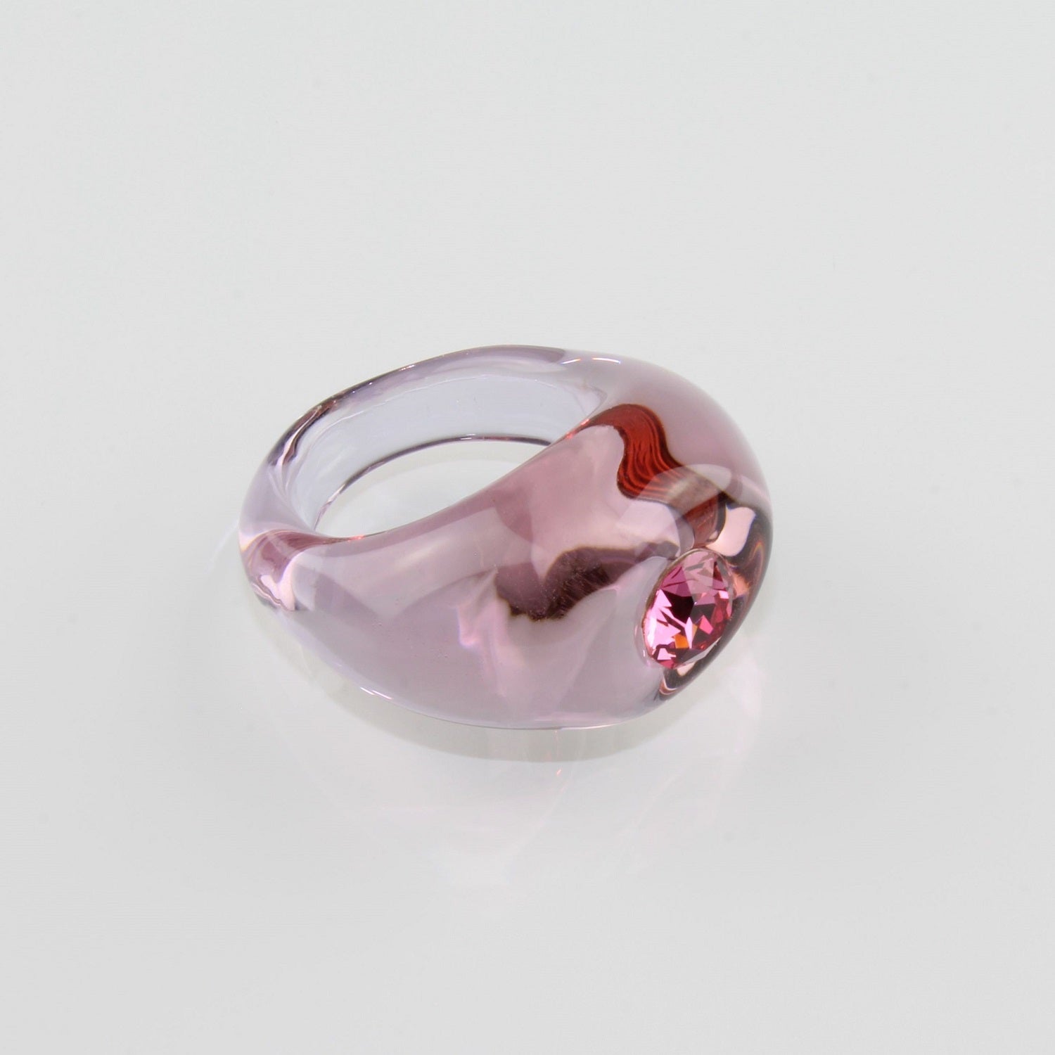 Bague "Solitaire" rose rougeâtre