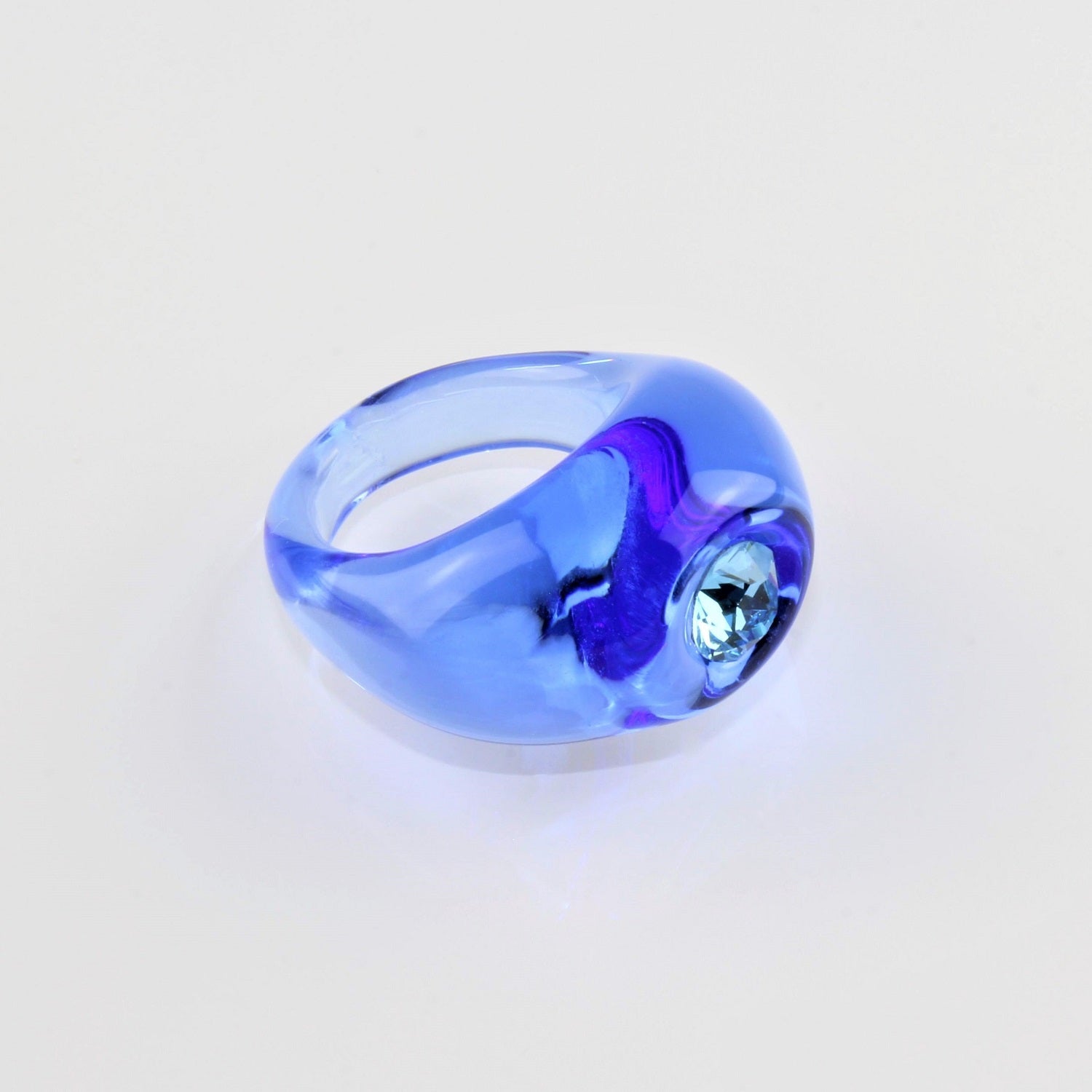 Anello "Solitaire" Zaffiro chiaro