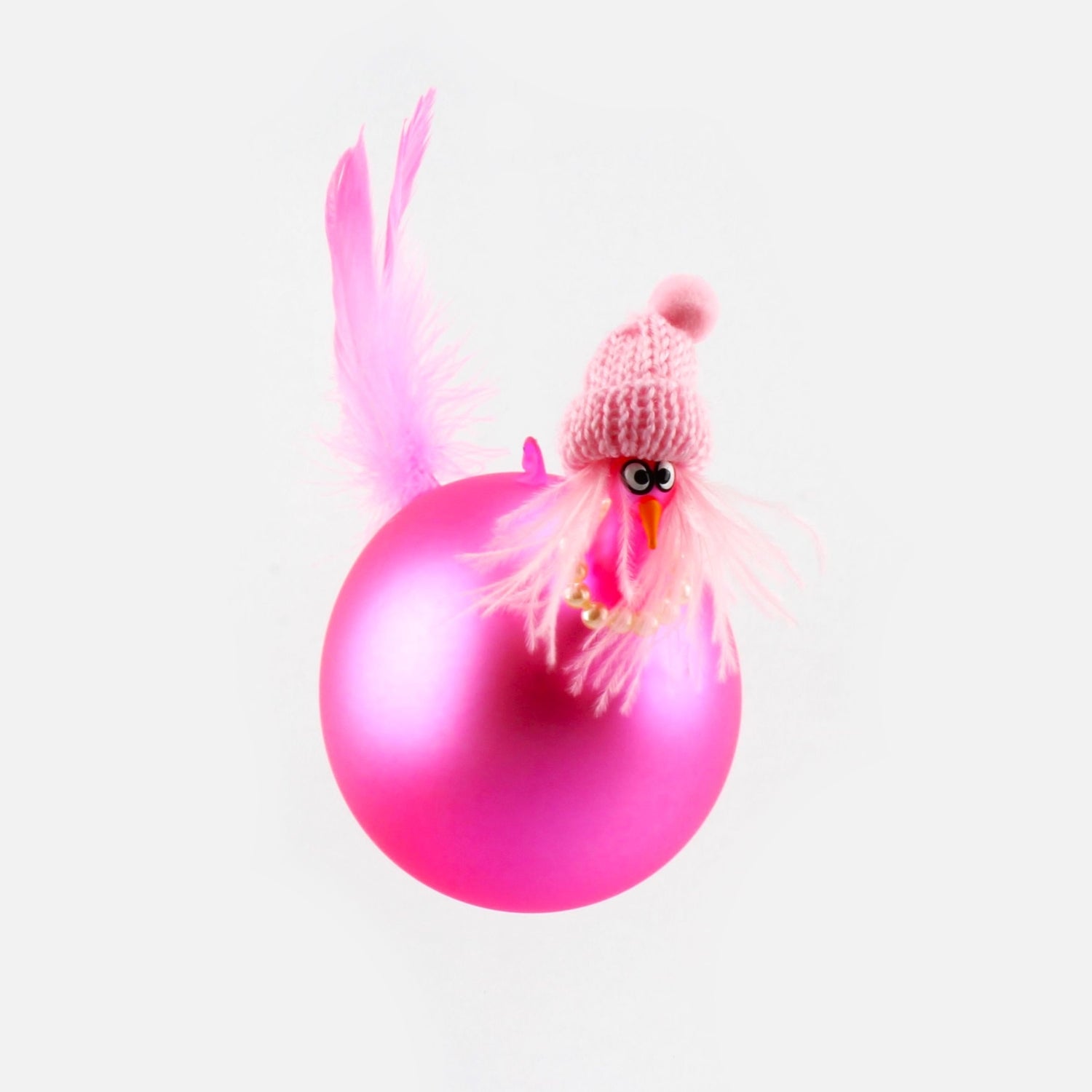 Poulet avec collier de perles, coloré, mat suspendu