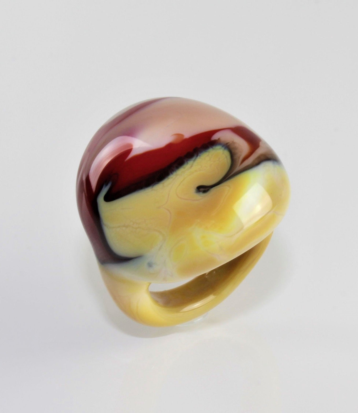 Anneau "Arizona" , verre borosilicaté, multicolore, rouge foncé-caramel
