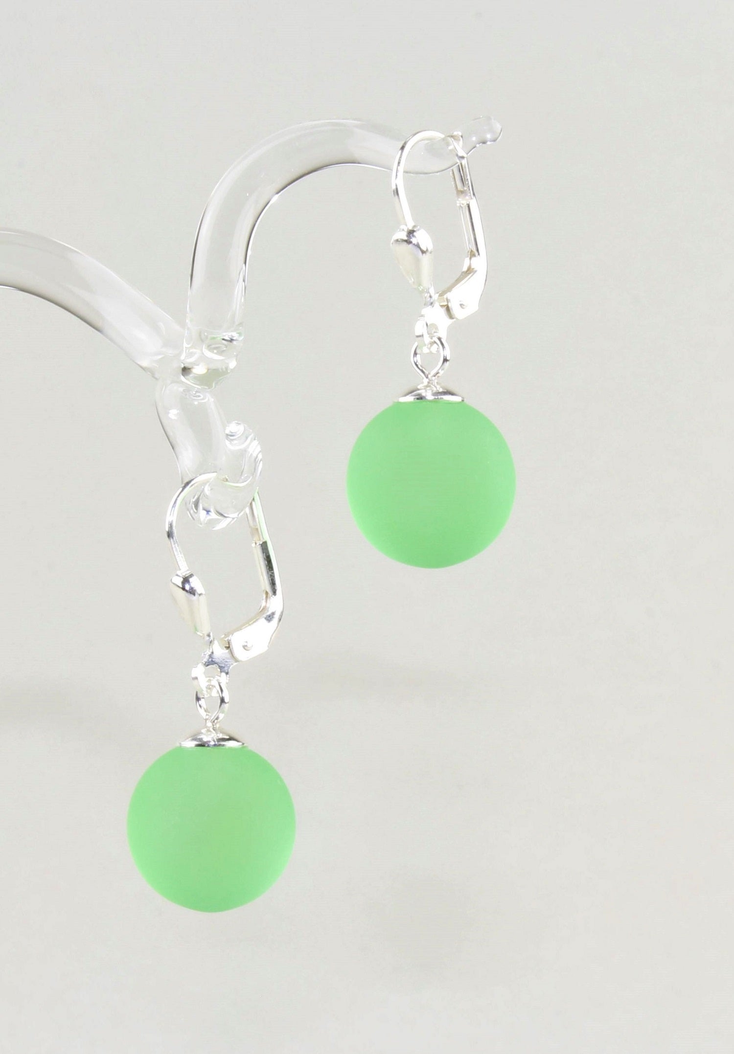 Boucles d'oreilles Boule colorée mate , Borosilicate , Argent 925 / 000 rhodié