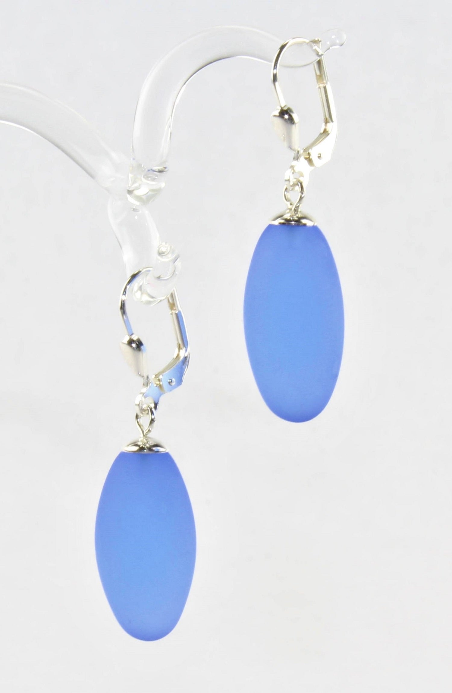 Orecchini "Olive" opachi, vetro borosilicato, argento 925/000 rodiato