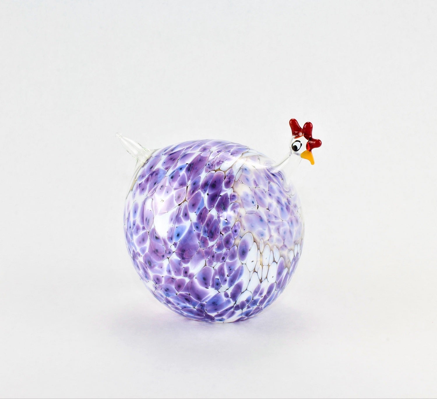 Pintade marbrée, lilas bleu, verre, décoration