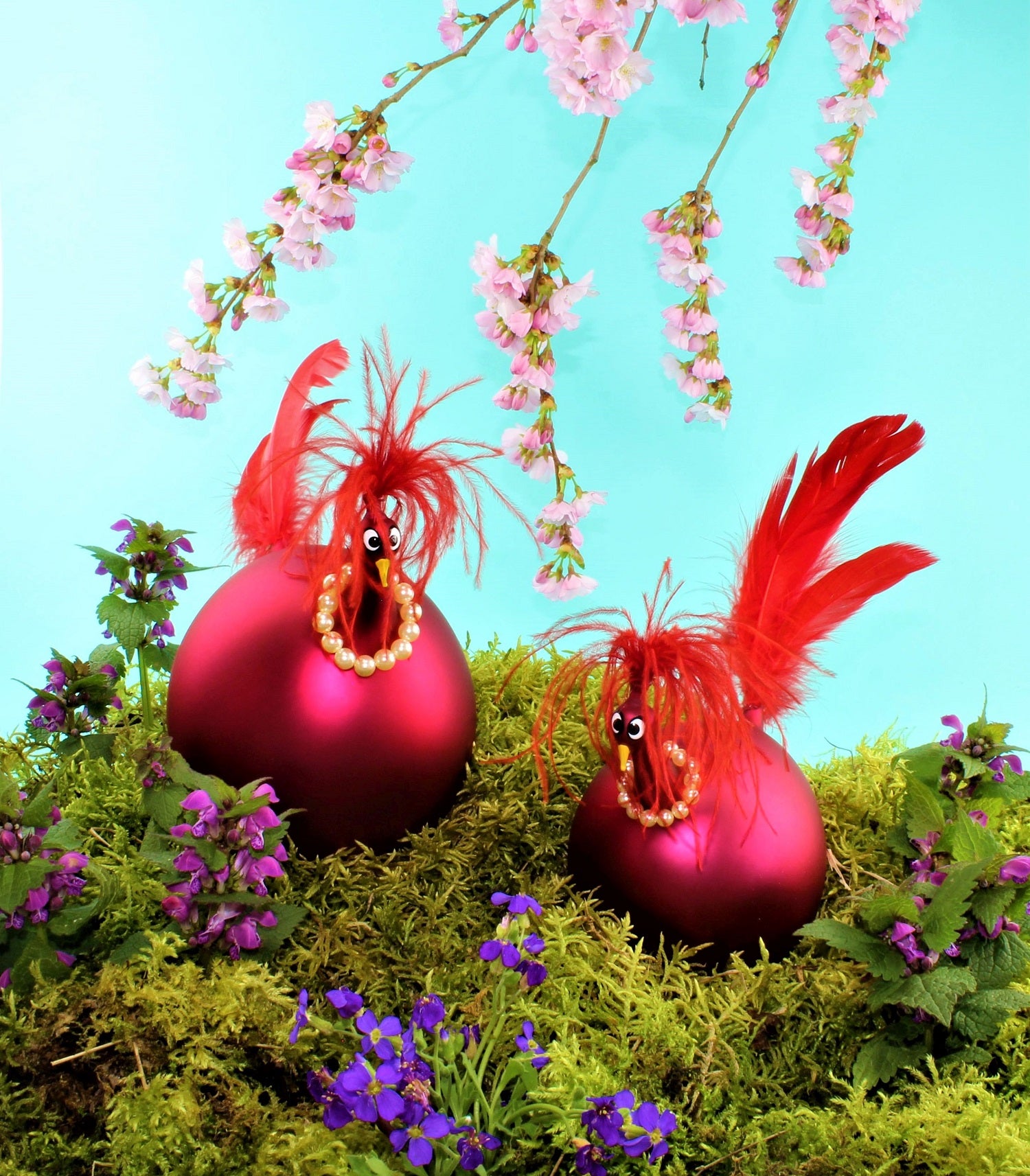 Poulet avec collier de perles, Coloré, mat , verre borosilicaté, hauteur jusqu'à 24 cm
