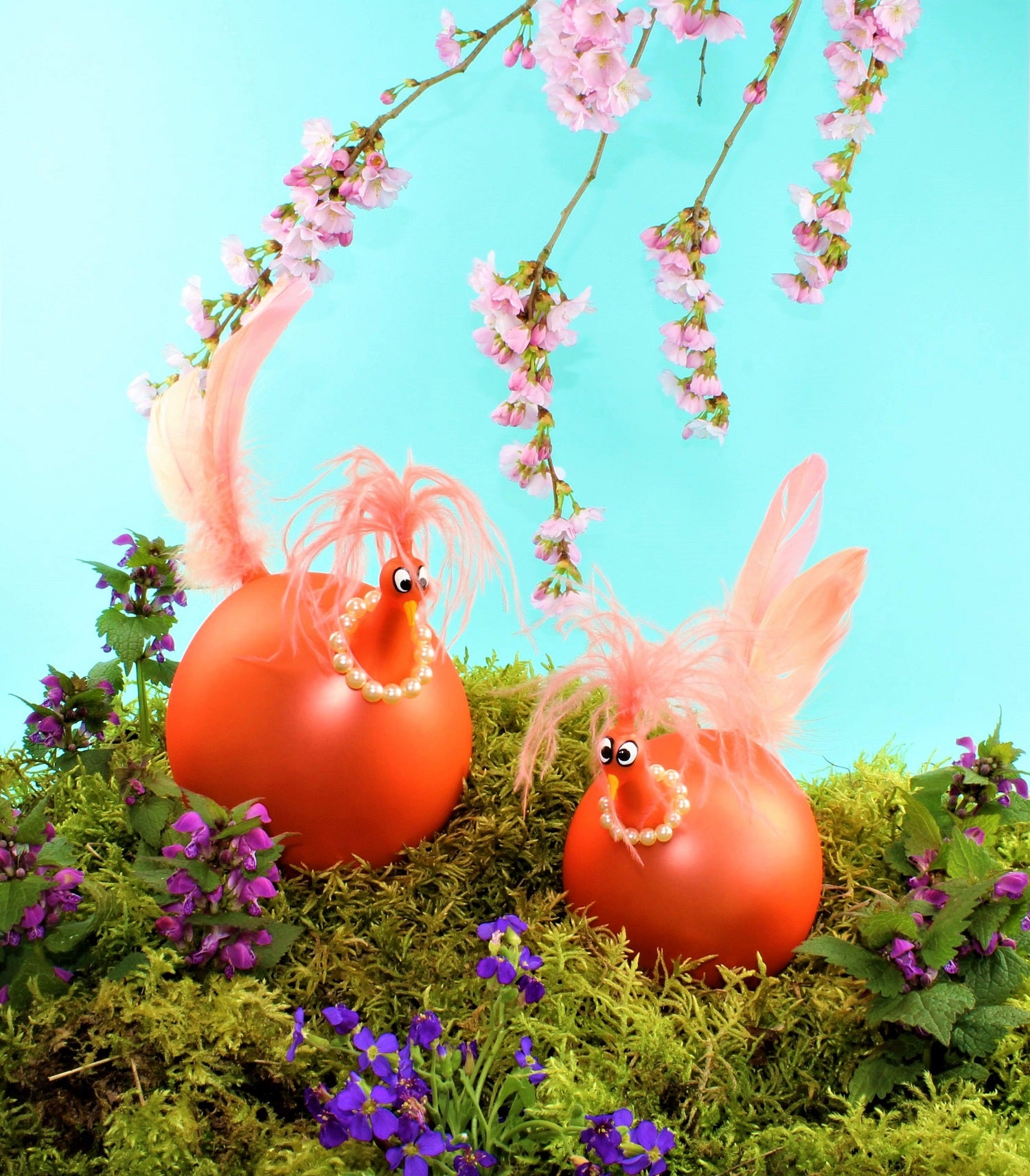 Poulet avec collier de perles, Coloré, mat , verre borosilicaté, hauteur jusqu'à 24 cm