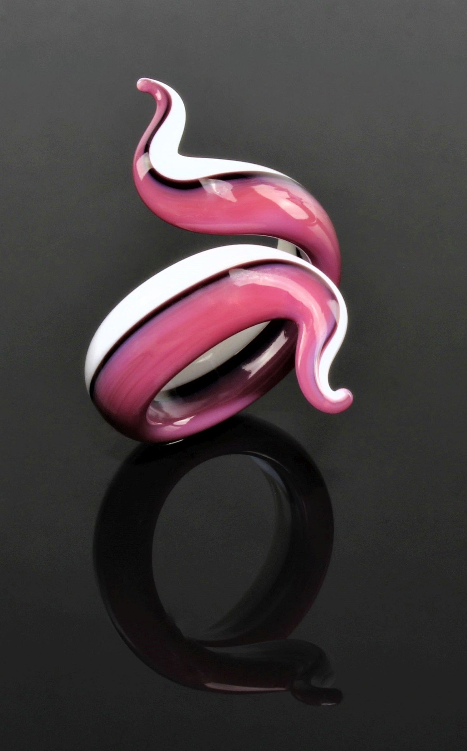 Ring "Eva", roter Flieder, Borosilikatglas