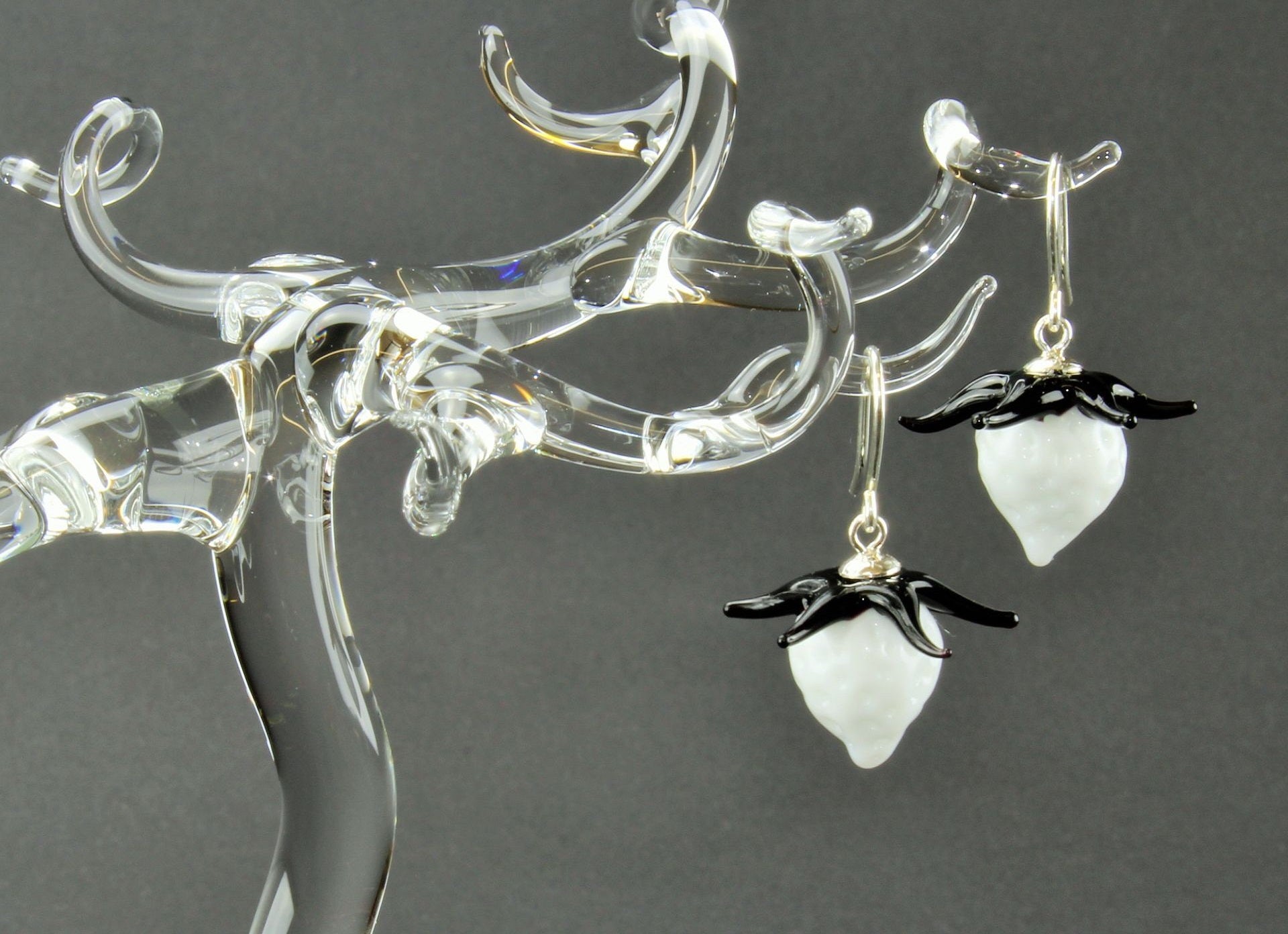 Boucles d'oreilles fraise blanche, argent 925/000