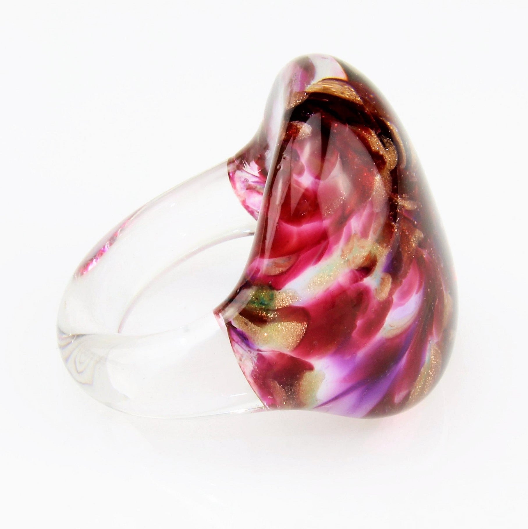 Madame" Fuchsia ring
