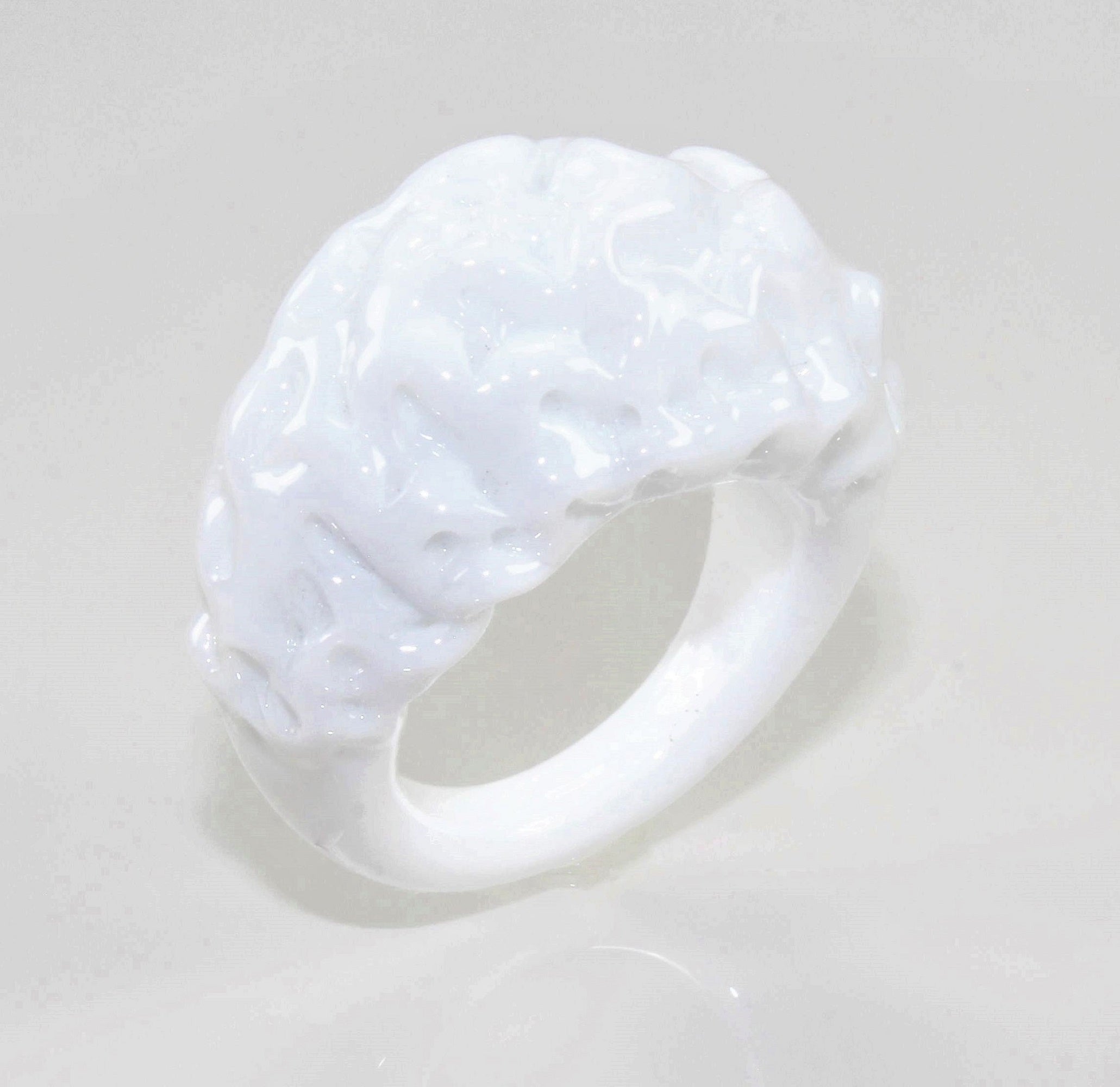 Ring "mountain and valley", schwarz-weiss , Borosilikatglas