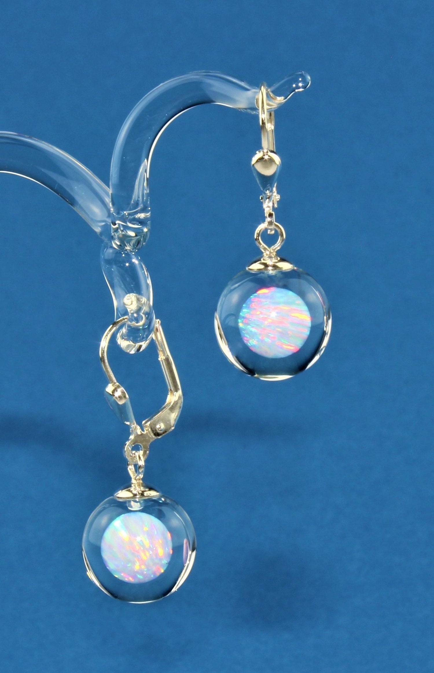 Ohrringe Kugel, Weißer -Türkisblauer Opal  Kristall