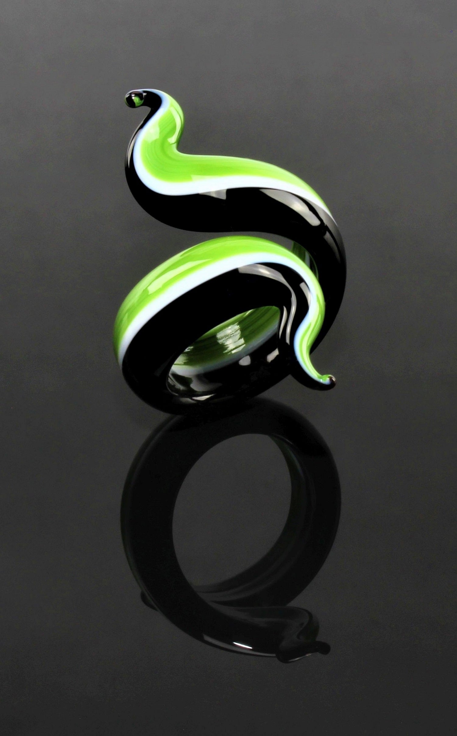 Ring "Eva", Schwarz-Grün , Borosilikatglas